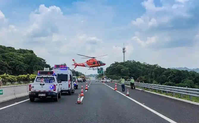 双峰高速公路汽车救援案例